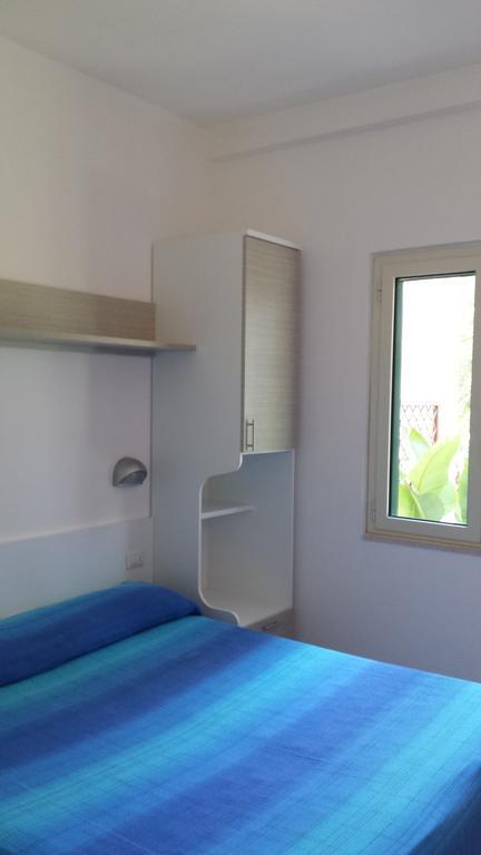 Villaggio Alba Chiara Vieste Szoba fotó